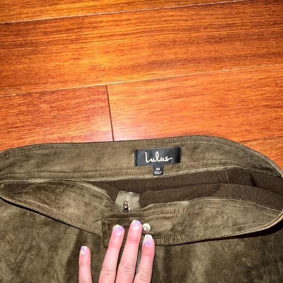 LULUS army green suede skirt size M - Picture 2 of 3